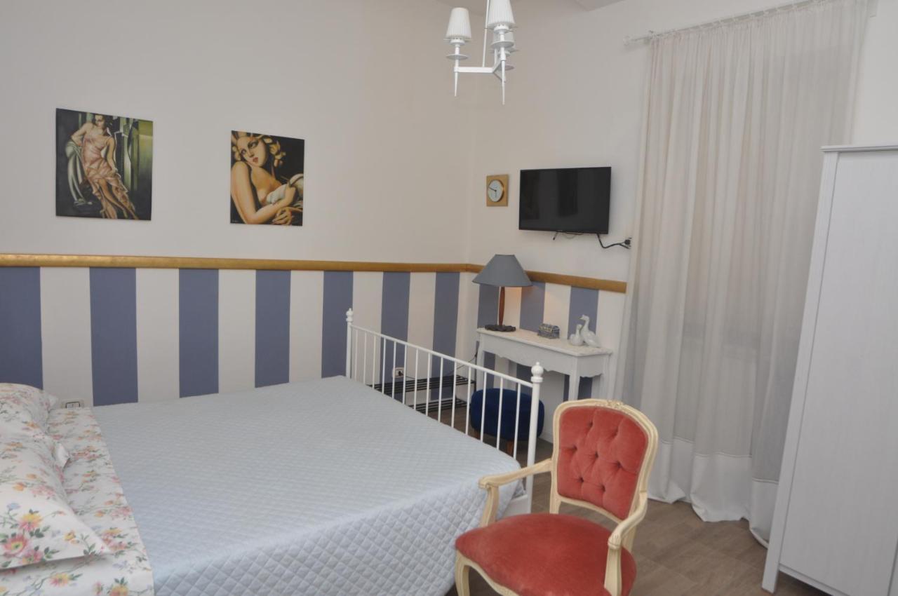 Bed and Breakfast Brenta 12 Мессина Экстерьер фото